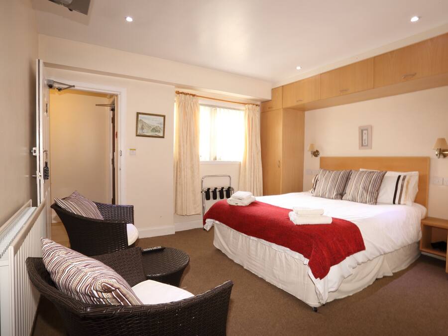 Double Room, Accessible, Ensuite (Family)
