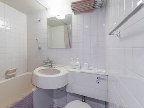 Bathroom - City Hotel Kouryukaku (Tokyo)