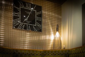 Interior detail - Advocate Arms Hotel (Market Rasen)