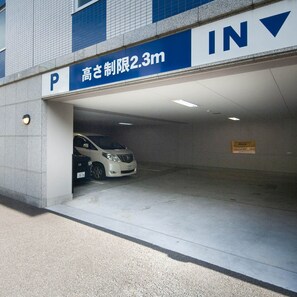 Parken ohne Service (1100 JPY pro Nacht)