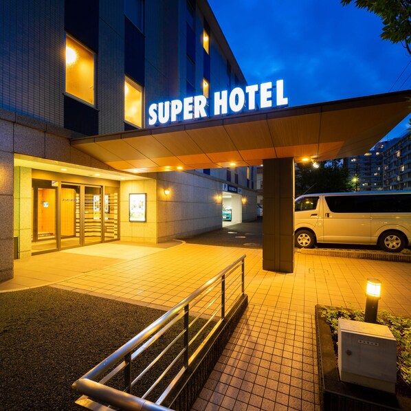 Front of property – evening/night
