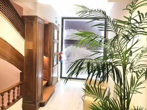 Staircase - Hostal La Mexicana (Santander)