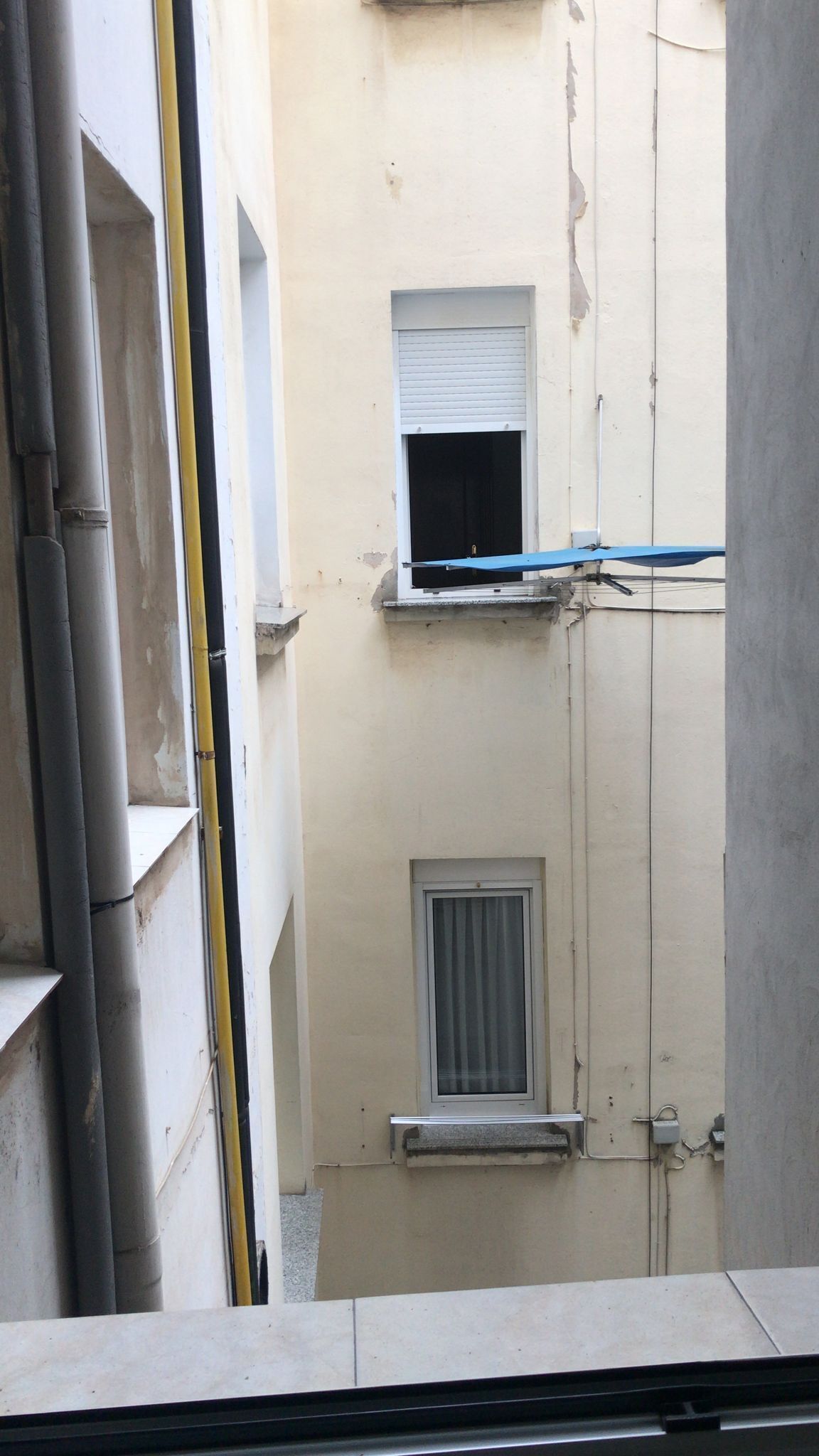 triple room | courtyard view