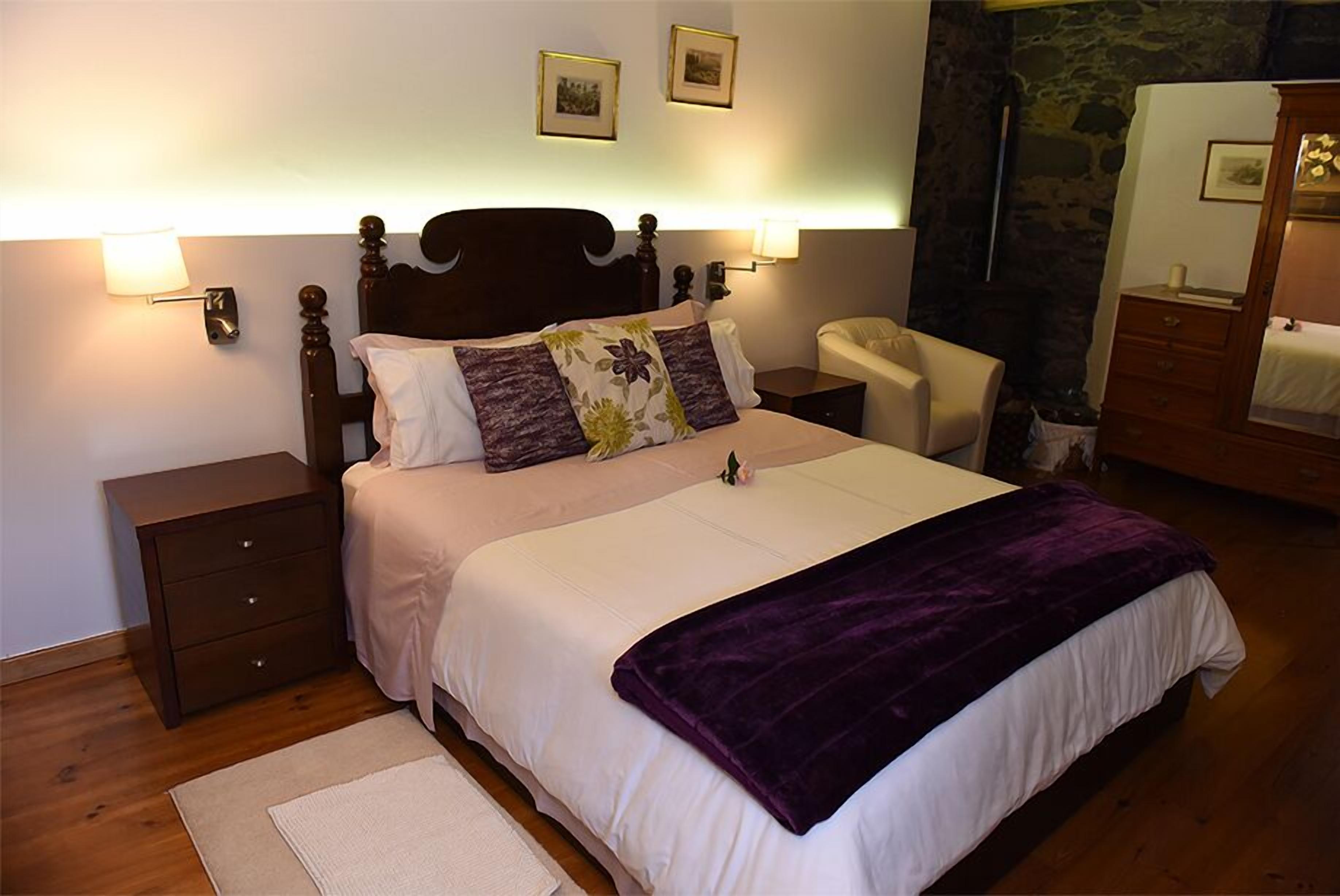 1 bedroom, in-room safe, individually decorated, individually furnished