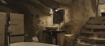Aque Cave - Le Grotte del Caveoso