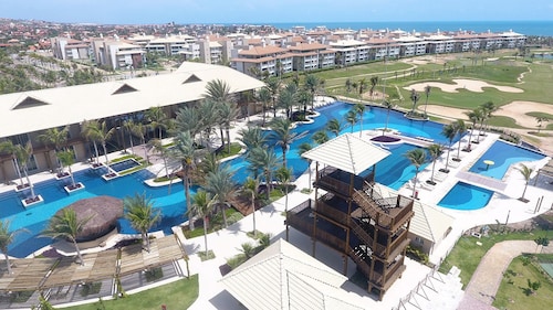 Penthouse Apartment with Hot Tub near Beach