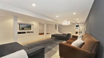 Vila (5 Bedrooms) | Pemandangan dari kamar