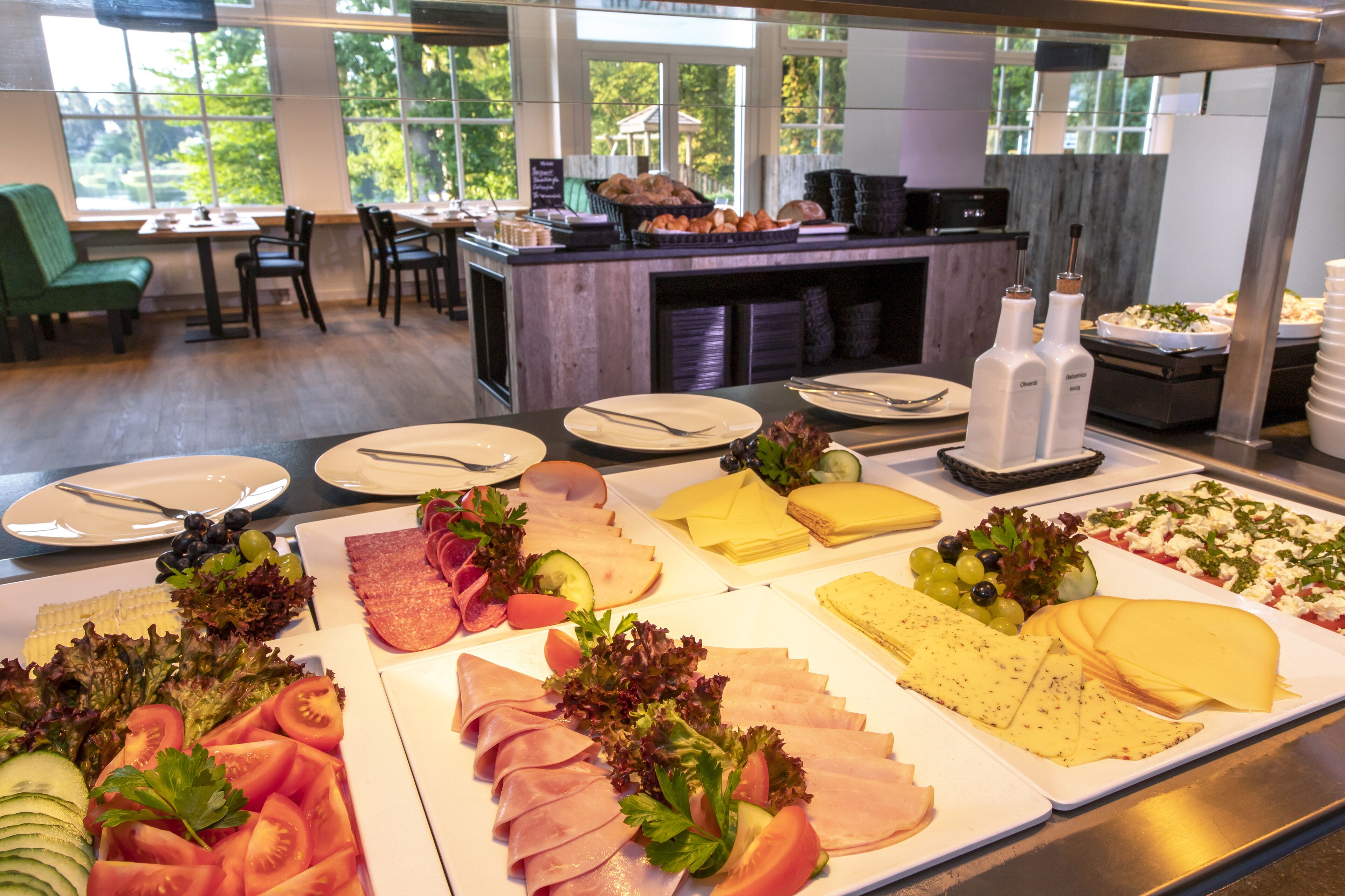 daily buffet breakfast (eur 15 per person)