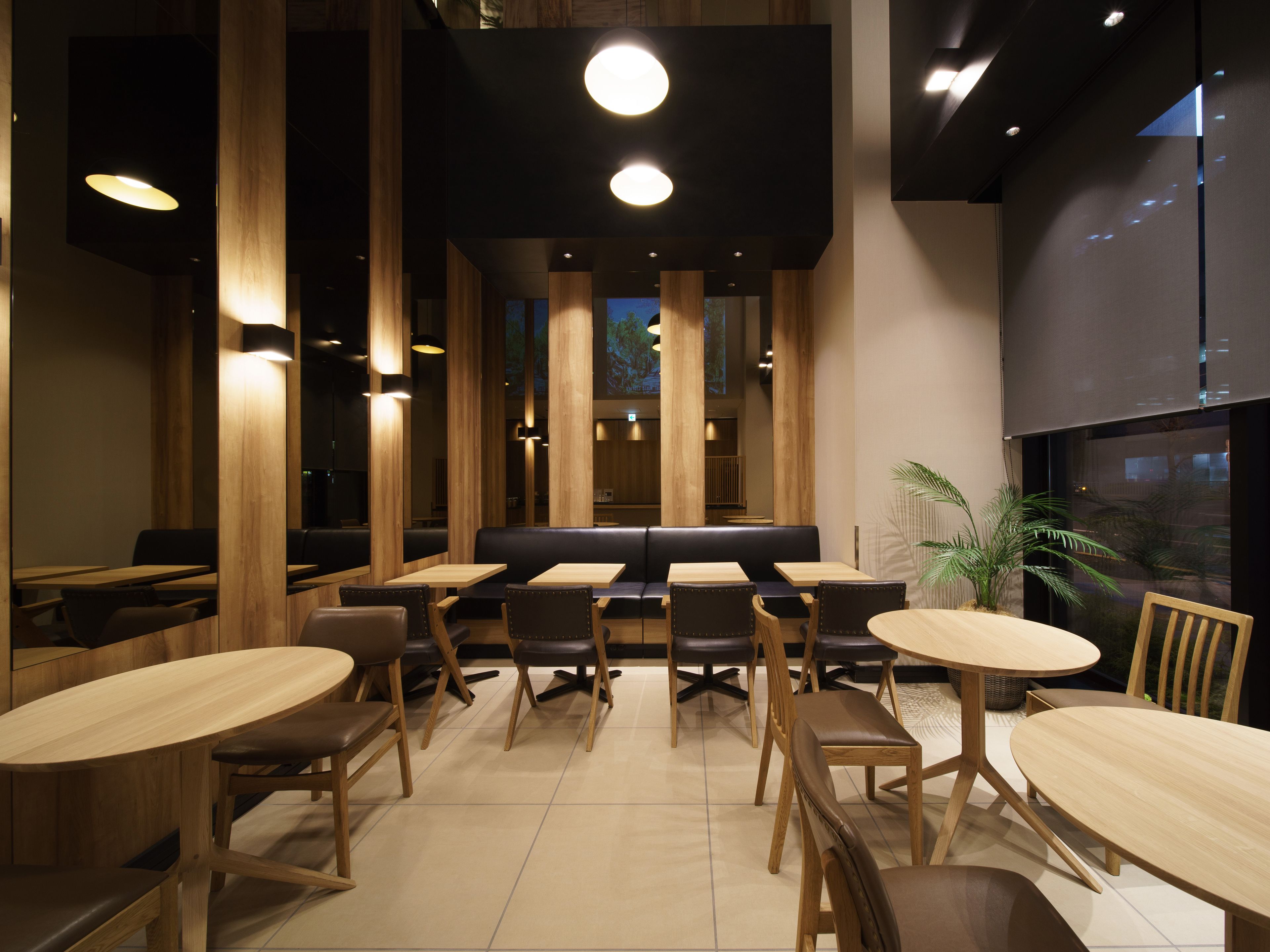 daily buffet breakfast (jpy 1500 per person)