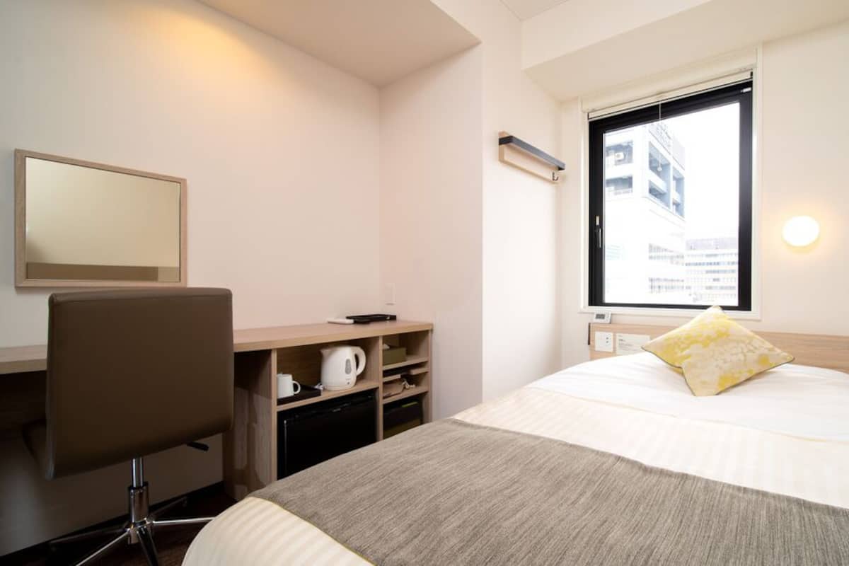 Desk, laptop workspace, blackout curtains, soundproofing