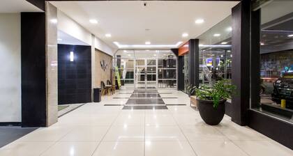 Capital O 769 City Hotel