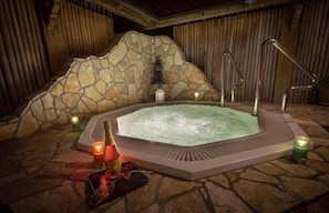 Couples treatment rooms, body treatments, Swedish massages