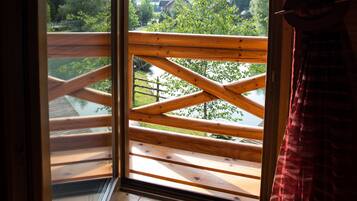 Chalet Luxe, vue lac (Water Bed and Sofa Bed) | Vue sur le lac