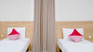 Tvåbäddsrum Deluxe - 2 enkelsängar | Skrivbord, gratis wi-fi och sängkläder