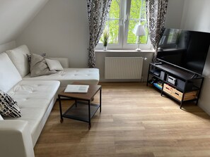Apartment (Ferienwohnung, incl. 45EUR cleaning) | Living area - Ferienwohnung Kleine Auszeit (Hagenburg)