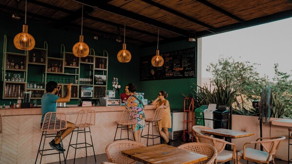 Bar (in der Unterkunft)