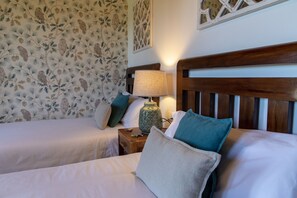 Standard Twin Room, 2 Single Beds (2)
