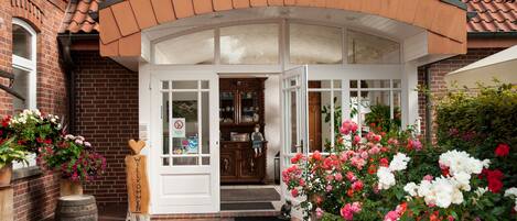 Entrada de la propiedad