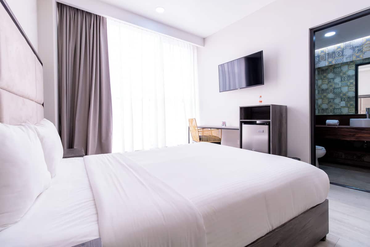 Standard Suite