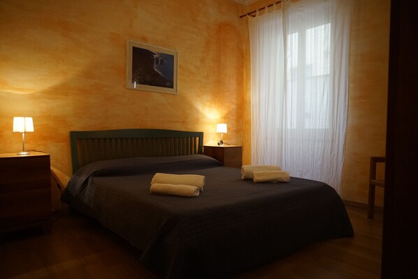 Apartment, 4 Schlafzimmer