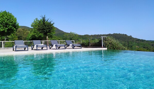 Outdoor pool - Masia d'Amer - Rural complex (Amer)