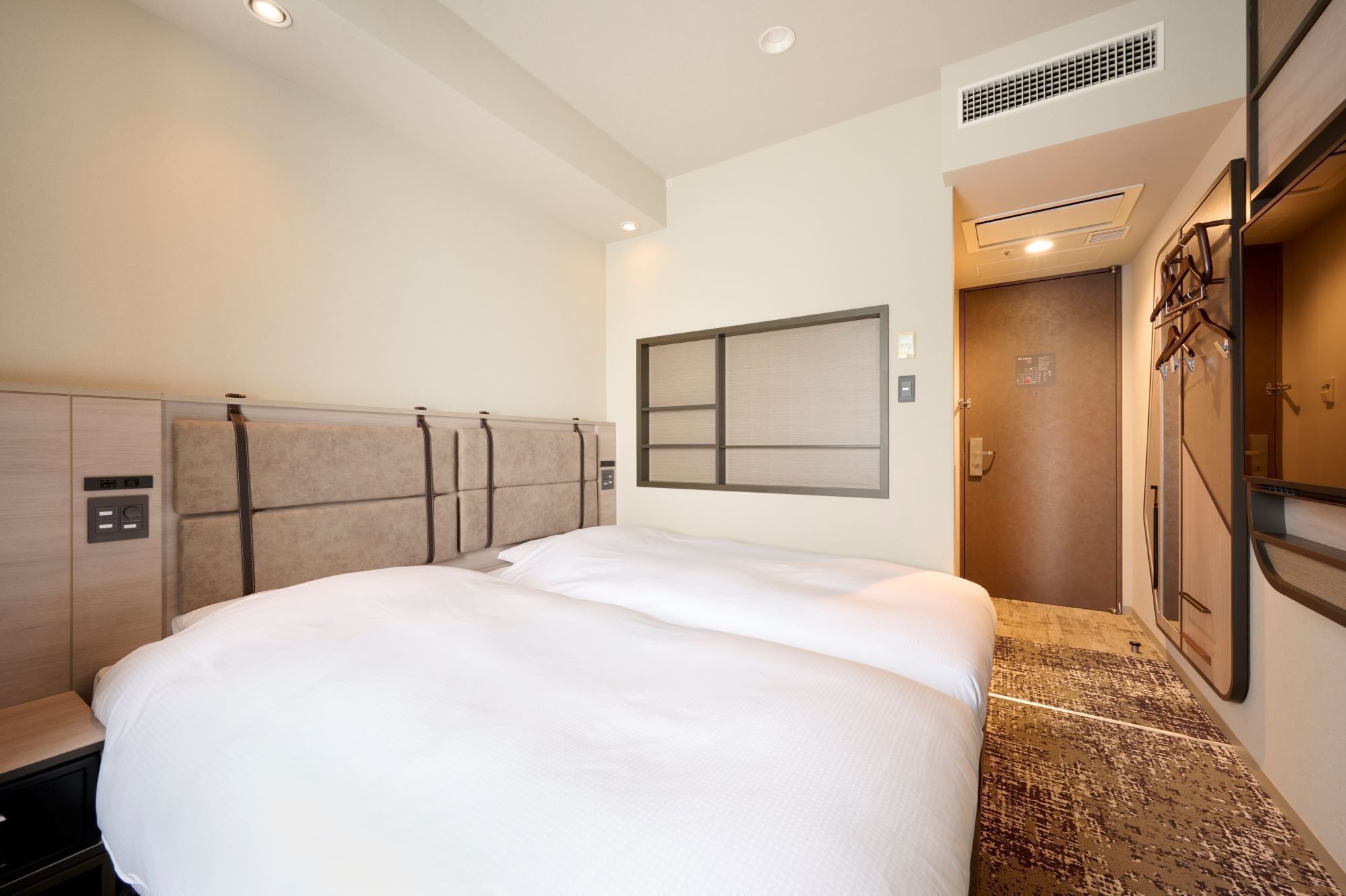 economy twin room, non smoking | desk, laptop workspace, blackout curtains, iron/ironing board