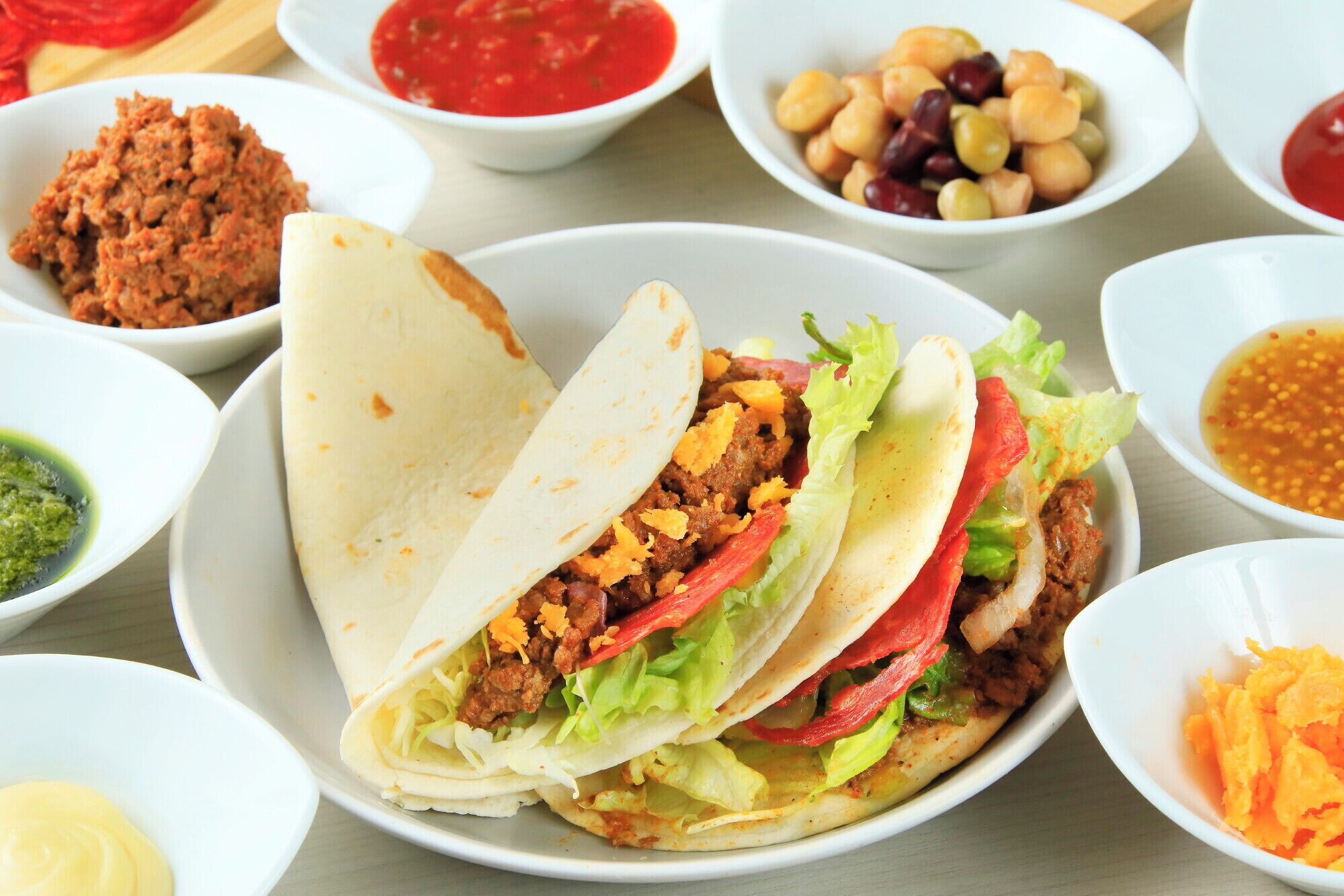 daily buffet breakfast (jpy 1760 per person)