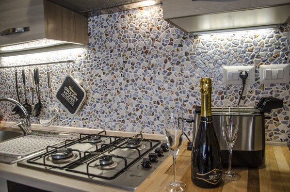 Apartment, 2 Schlafzimmer | Eigene Küche | Kühlschrank, Ofen, Herdplatte, Espressomaschine