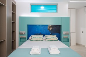 1 chambre, fer et planche à repasser, accès au Wi-Fi (inclus)