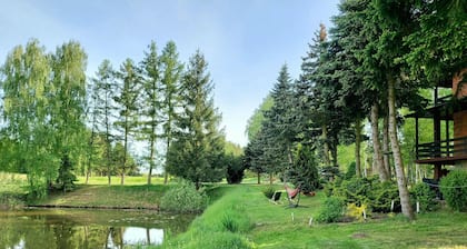 Charming House with a huge garden for your exclusive use. Pets friendly.