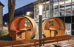 Outdoor dining - Lovely home in Thale with sauna (Thale)