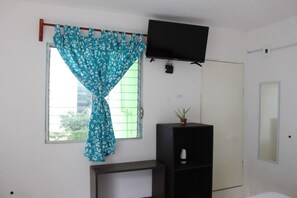 Studio, Non Smoking | Living area