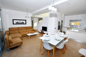 Dining - 3021 Vistabella-Malibu 3021 (Orihuela)