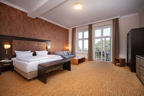 Classic Double Room | Hypo-allergenic bedding, desk, bed sheets - Strand- und Wellnesshotel Preussenhof (Zinnowitz)
