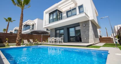 3032 Vistabella- Bali 3032