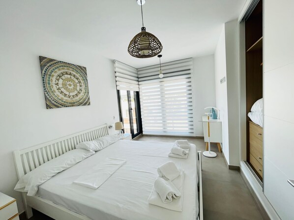 3 Schlafzimmer, Bügeleisen/Bügelbrett, kostenloses WLAN, Bettwäsche