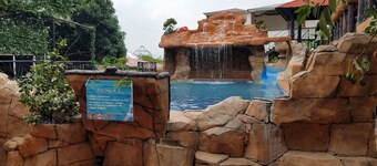 Hotel Club Quinta Pat Resort & Restaurant