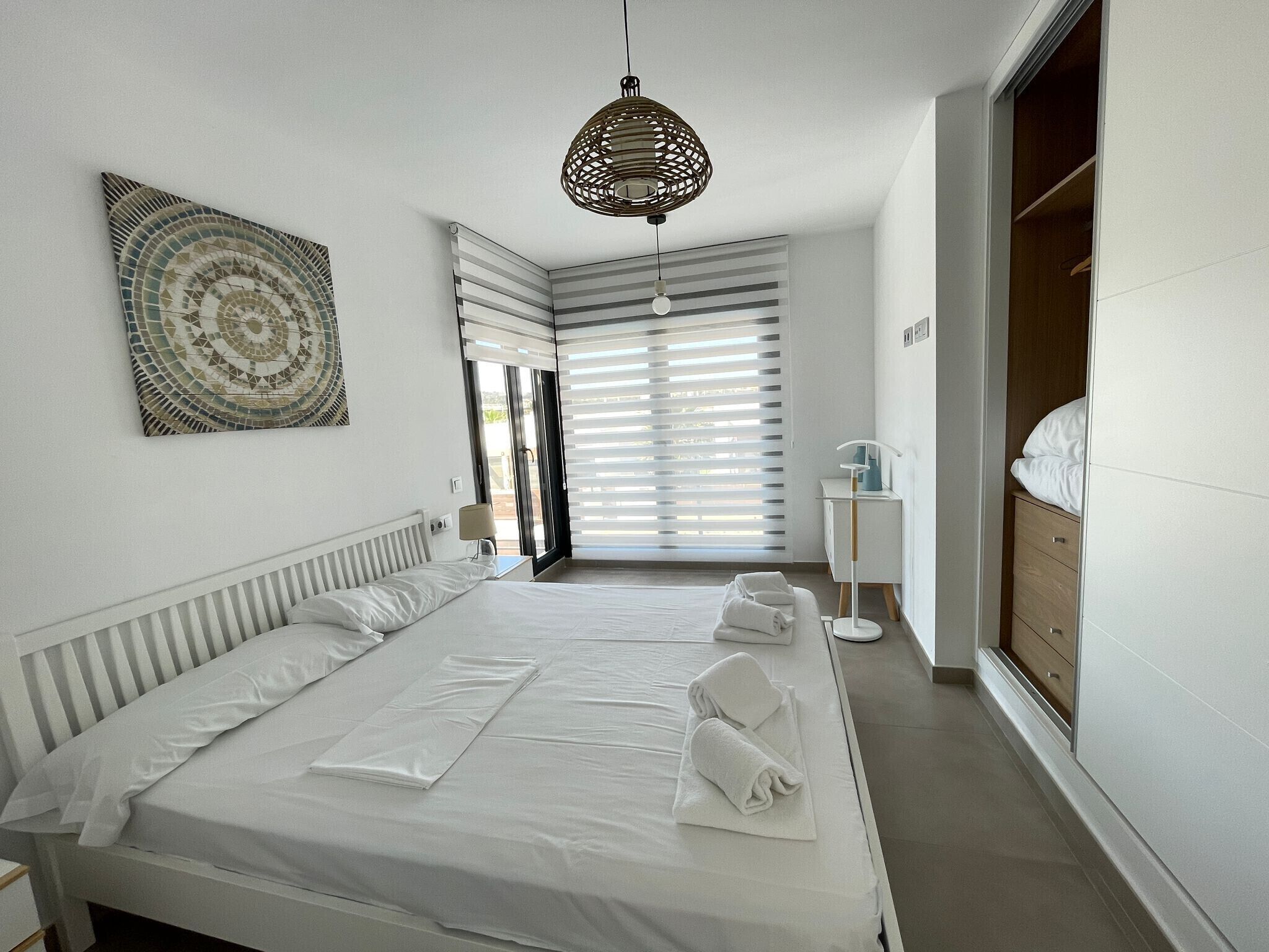 3 bedrooms, iron/ironing board, WiFi (free), bed sheets
