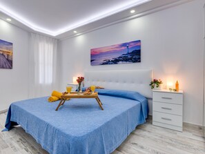 1 quarto, ferros/tábuas de passar roupa, acesso à internet