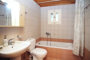 Hårføner, håndklær, såpe og sjampo