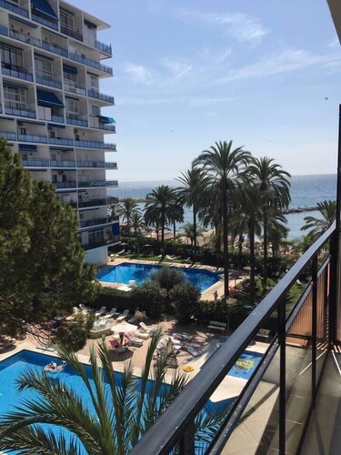 Skol Marbella Beachfront Apartments