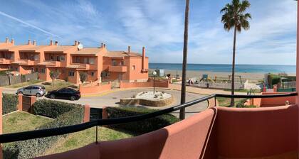 Frontline-rannahuvila Manilvan rannalla