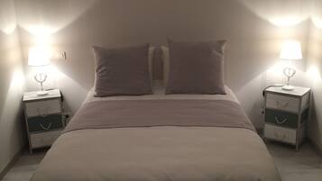 2 chambres, fer et planche Ă repasser, lit parapluie, Wi-Fi gratuit