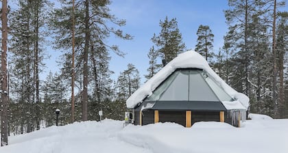 Arctic light hut by Interhome