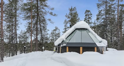 Arctic light hut by Interhome