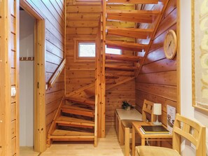 Inside other - Riekkoluosto by Interhome (Sodankylä)