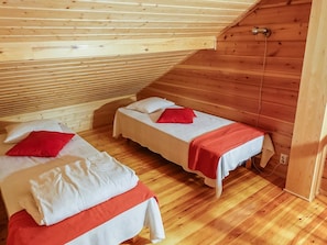 2 bedrooms
