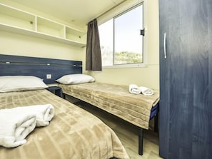 3 bedrooms, free Internet