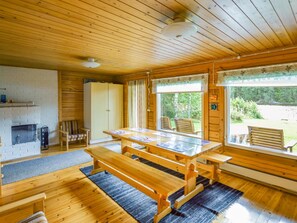 تناول الطعام