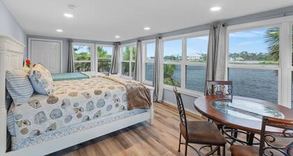 Steinhatchee Front Porch